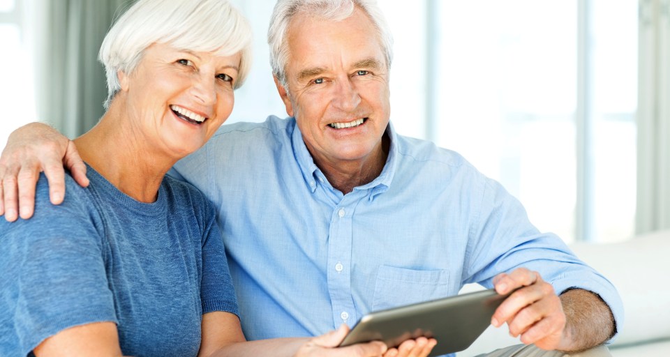 5 Tips on Affording Dental Care After Retirement